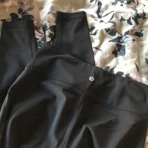 Lululemon Low-Rise Wunder Unders